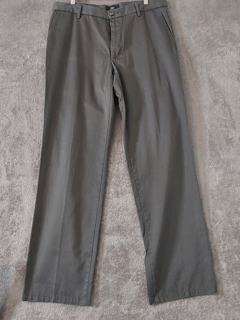 Dockers Straight Fit Khaki Pants Mens 34x34 Gray Flat Front Casual Chinos